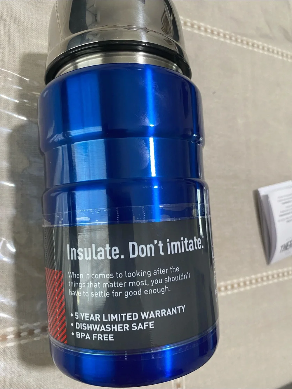 Thermos durable vacuum